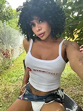 HOT_LADY_777 live sex cam