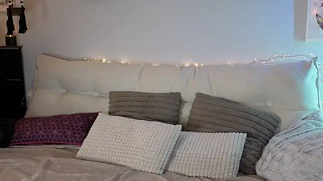 MeganWitch live cam on StripChat