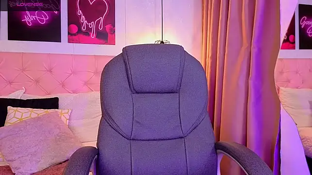 dark__nymph webcam