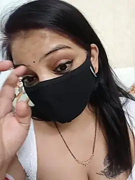 Hot_pooja2