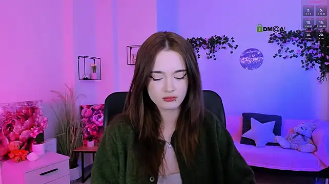 liana_kisses