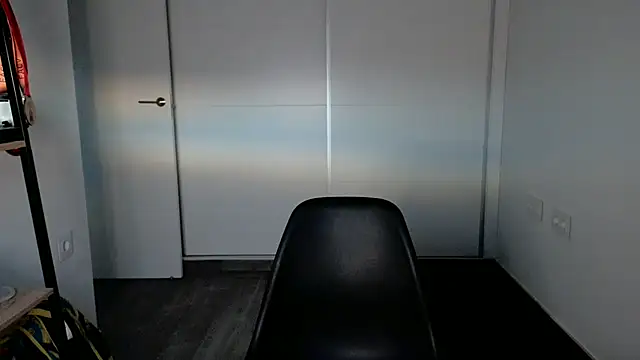 Turunner live cam on StripChat