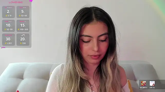 Fernanda_aaaa live cam on StripChat