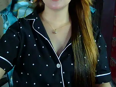 Adiba_Obu_20 live cam on StripChat