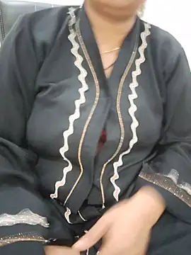Mahiraa-Khan webcam