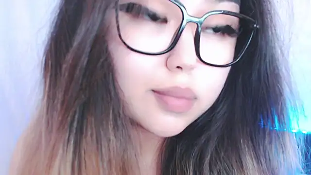 amelia_sunlight live cam on StripChat