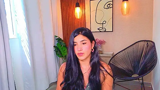 Lia_Mar_ live cam on StripChat