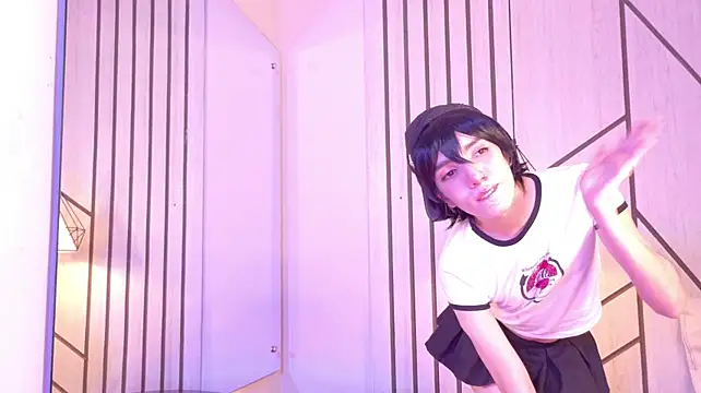 Noah_Bells live cam on StripChat