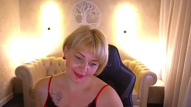 AmaraNights live cam on StripChat
