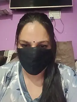 01Mona live cam on StripChat
