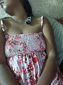 19SRIDEVITELUGU live cam on StripChat