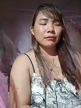-Nibi- live cam on StripChat