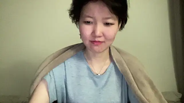warmdew live cam on StripChat