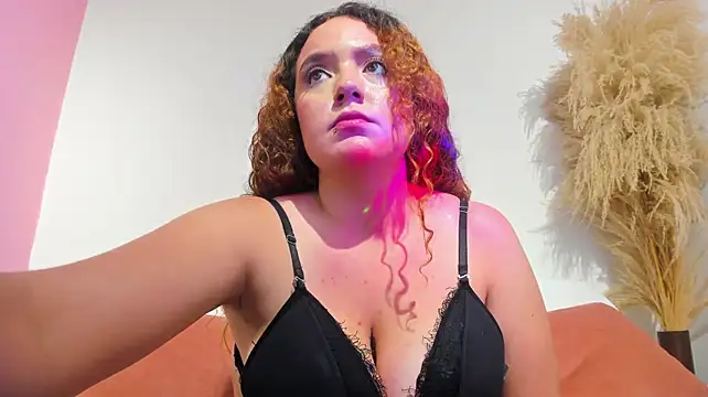 Aniita_Vega live cam on StripChat