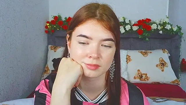MelissaMay__ live cam on StripChat