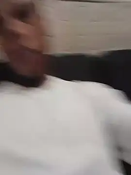 kinG_black69 live cam on StripChat
