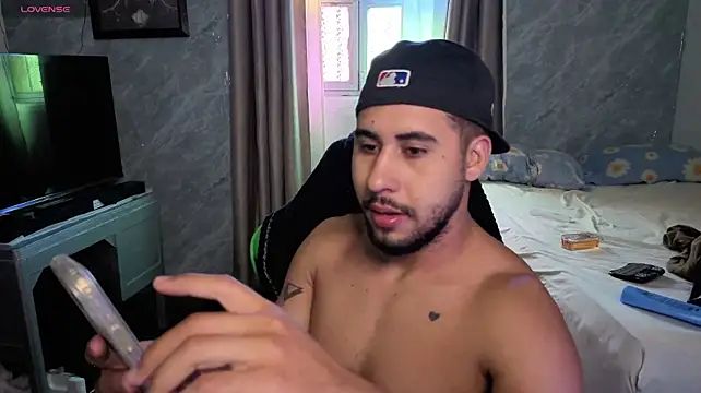 Daiki_Jack live cam on StripChat