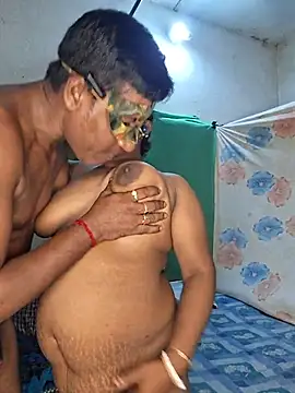 Real_Desi_Couple