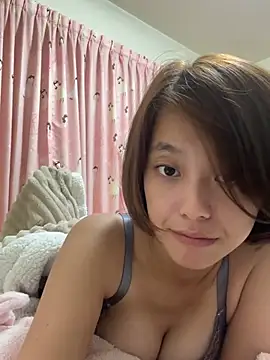 ladypaggy live cam on StripChat