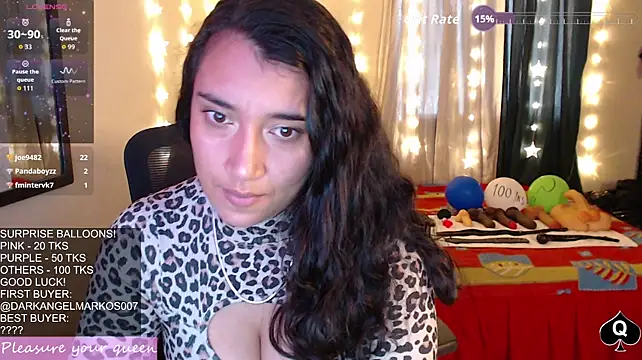 Robin_H00t_2 live cam on StripChat