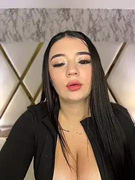 ValeriaCarter live cam on StripChat