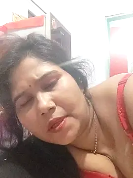 Rose-24 live cam on StripChat