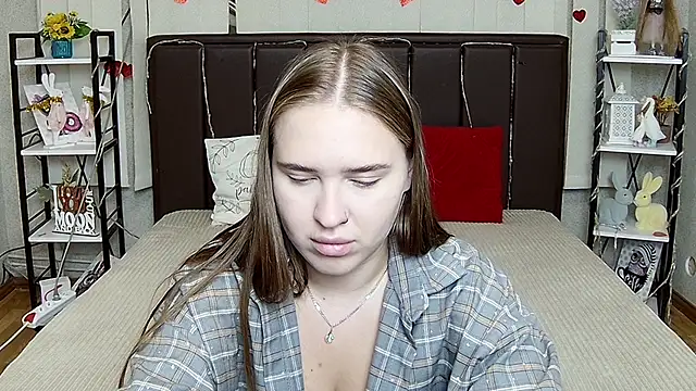 LauraHlot live cam on StripChat