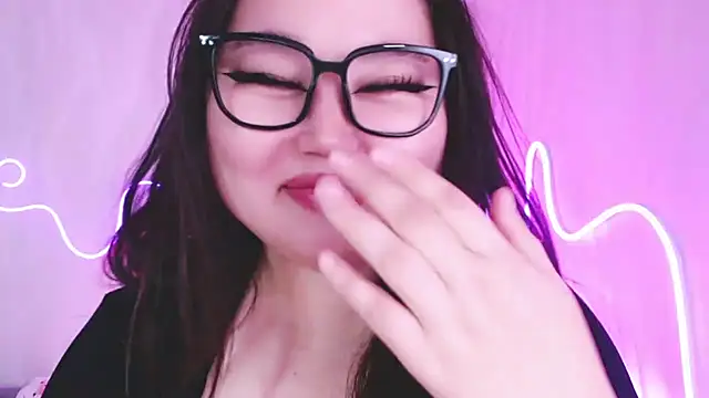 yourmermaidd live cam on StripChat