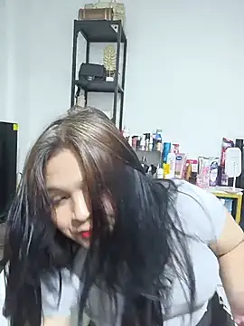 Model: AsianPinayBigBusty
