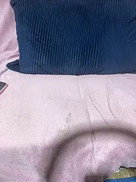 dadiesgirl live cam on StripChat