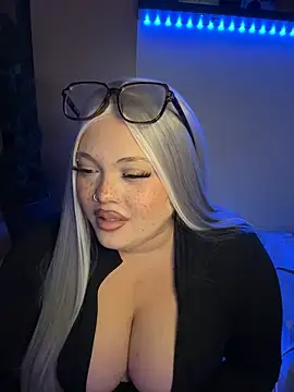 Vixen-Kiss live webcam