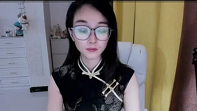 NIAN-er live cam on StripChat