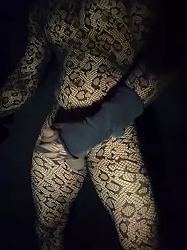 _hot_hard_cock_ live cam on StripChat