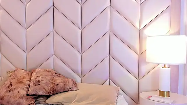 JadeCool live cam on StripChat