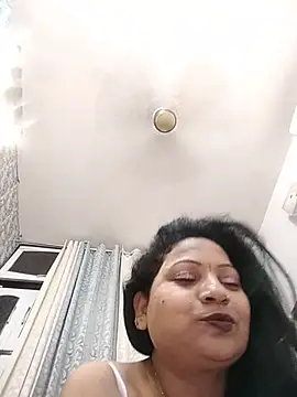Cute-Janvi20 webcam