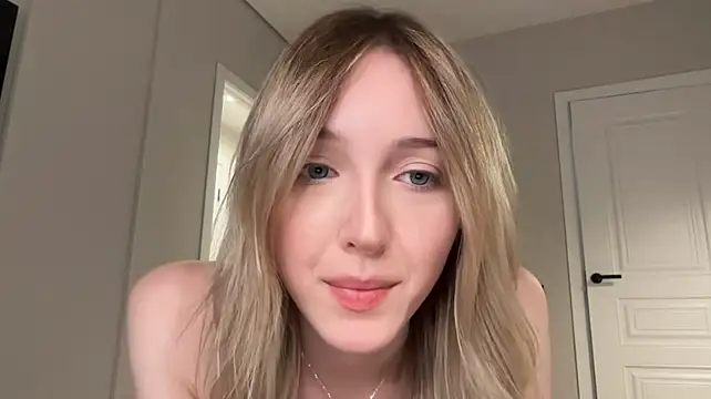 Kattie_Petite