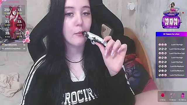 your_8a8y live cam