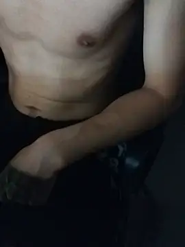 tieulinhlung live cam on StripChat