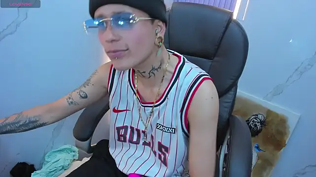 Lya_Ross19 webcam
