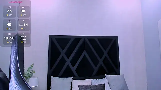 Emmaa_white_
