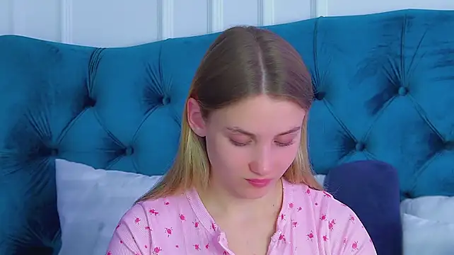 StacyEvances live cam on StripChat