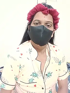 MAHI_RAWAT01 live cam on StripChat