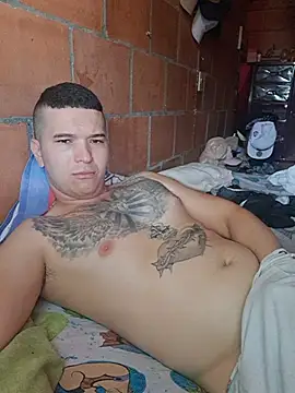 Mikedotow live cam on StripChat