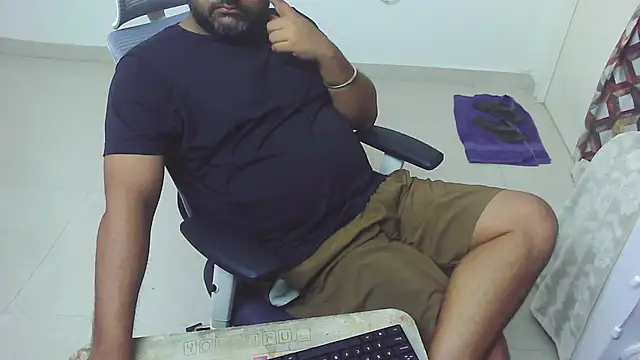 rentarob live cam on StripChat