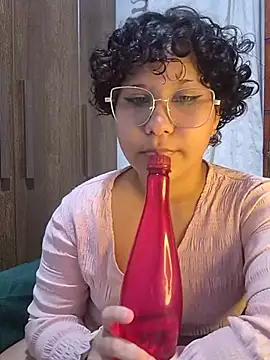 Nyx_w live webcam