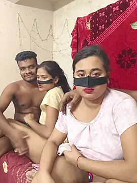 PRIYA_KOLKATA webcam