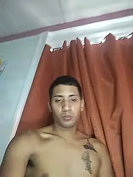 Master_Boy33 live cam on StripChat