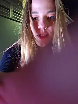 Luna_Lynn