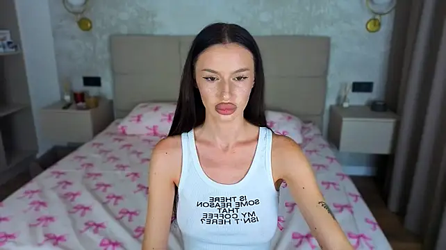 Snow_WhiteeeX live cam on StripChat