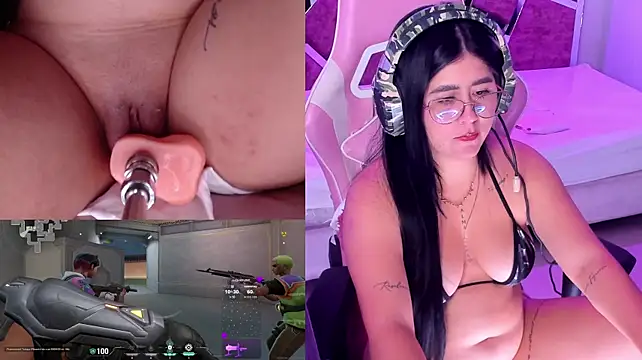 DanielaHang live cam on StripChat